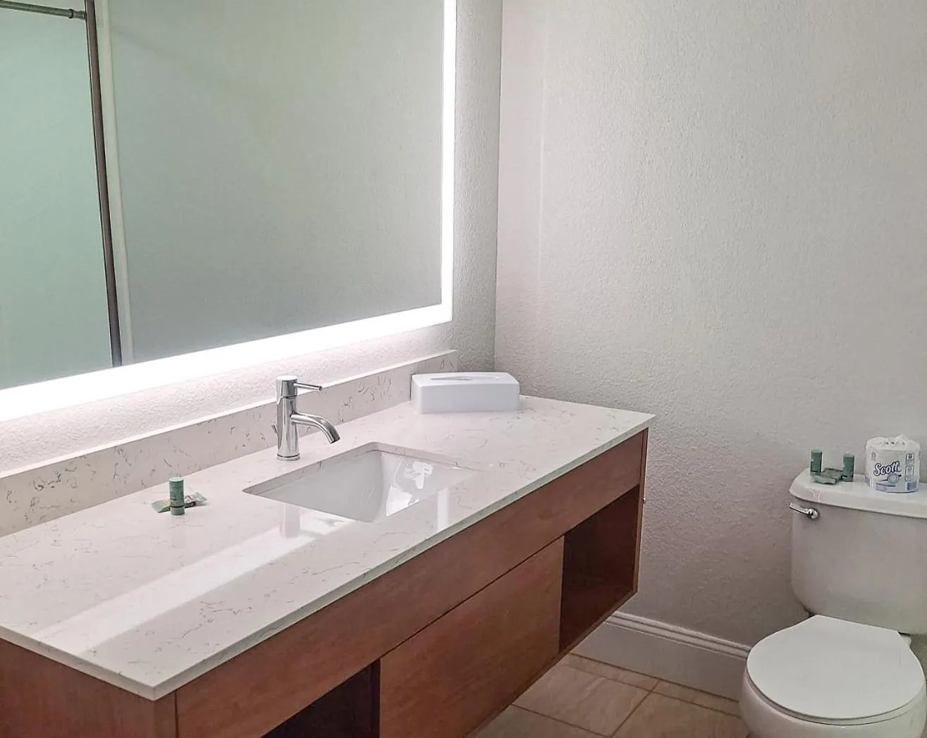 Sonesta Essential Orlando Hotel