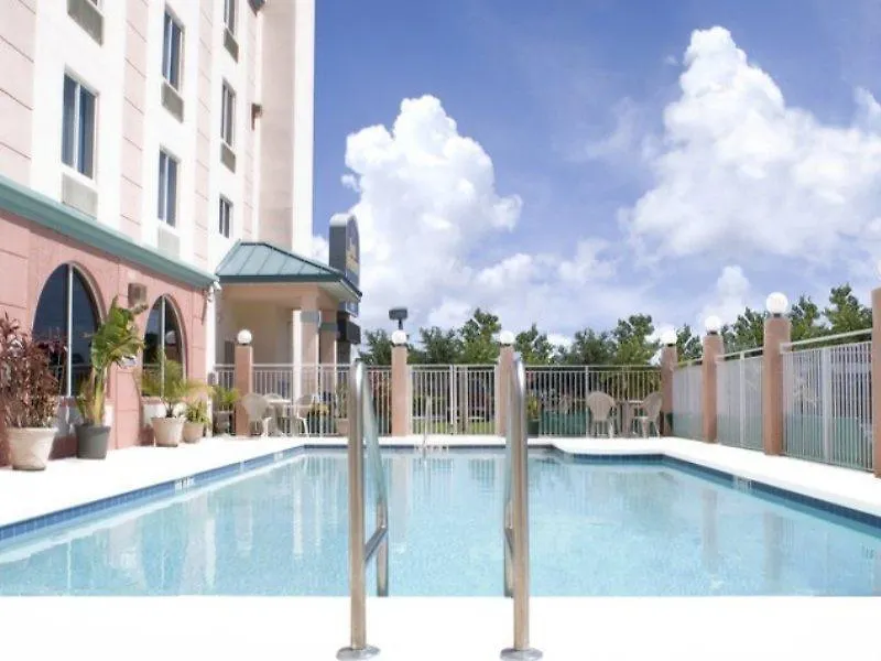 Sonesta Essential Orlando Hotel