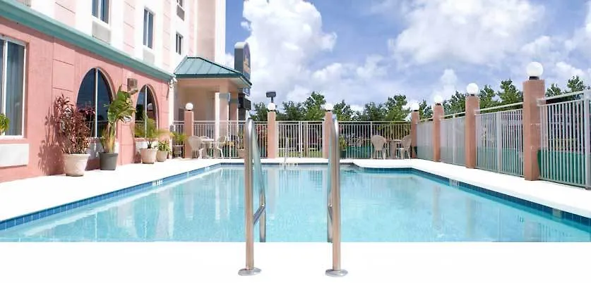 Sonesta Essential Orlando Hotel