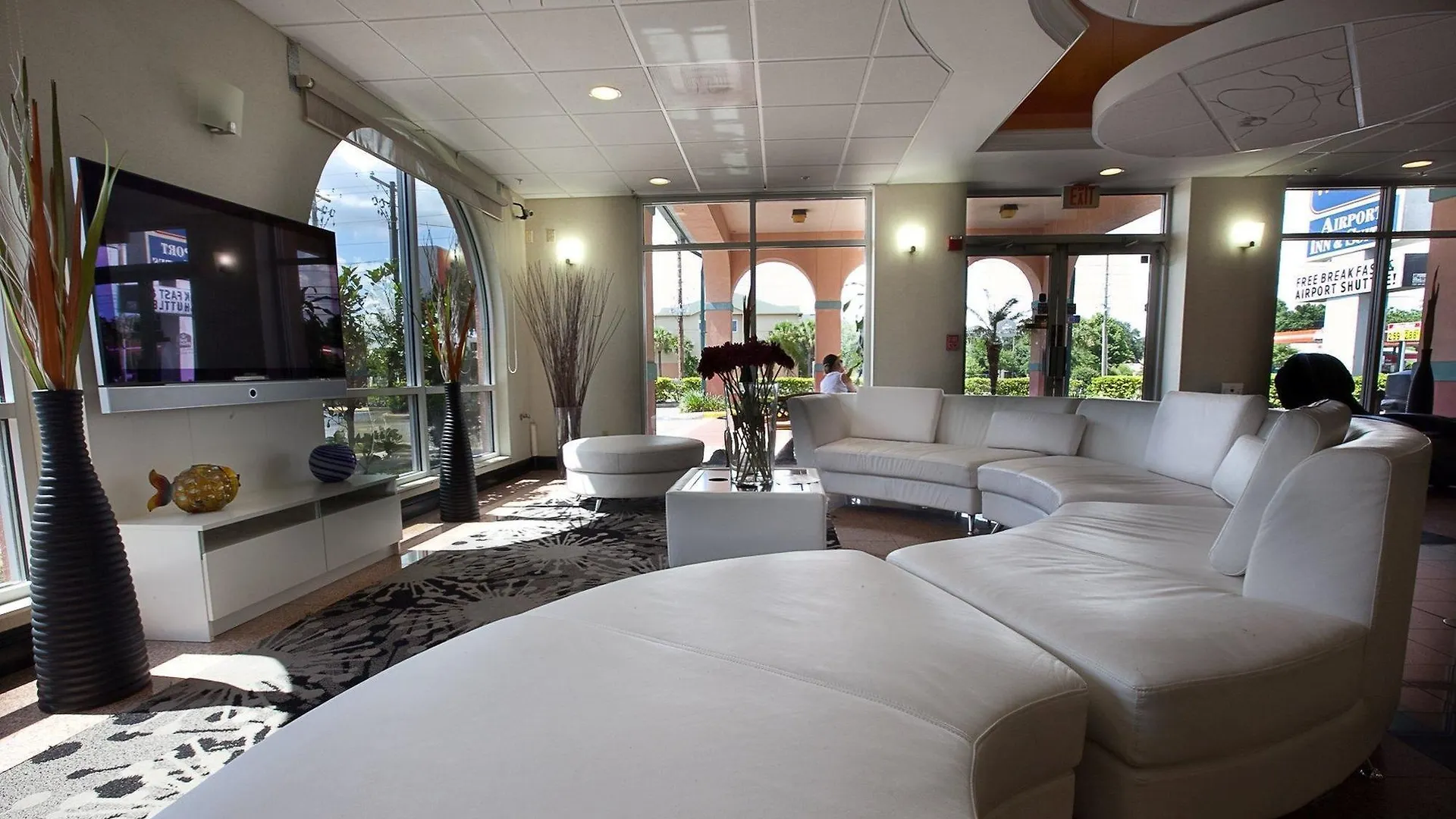 Sonesta Essential Orlando Hotel